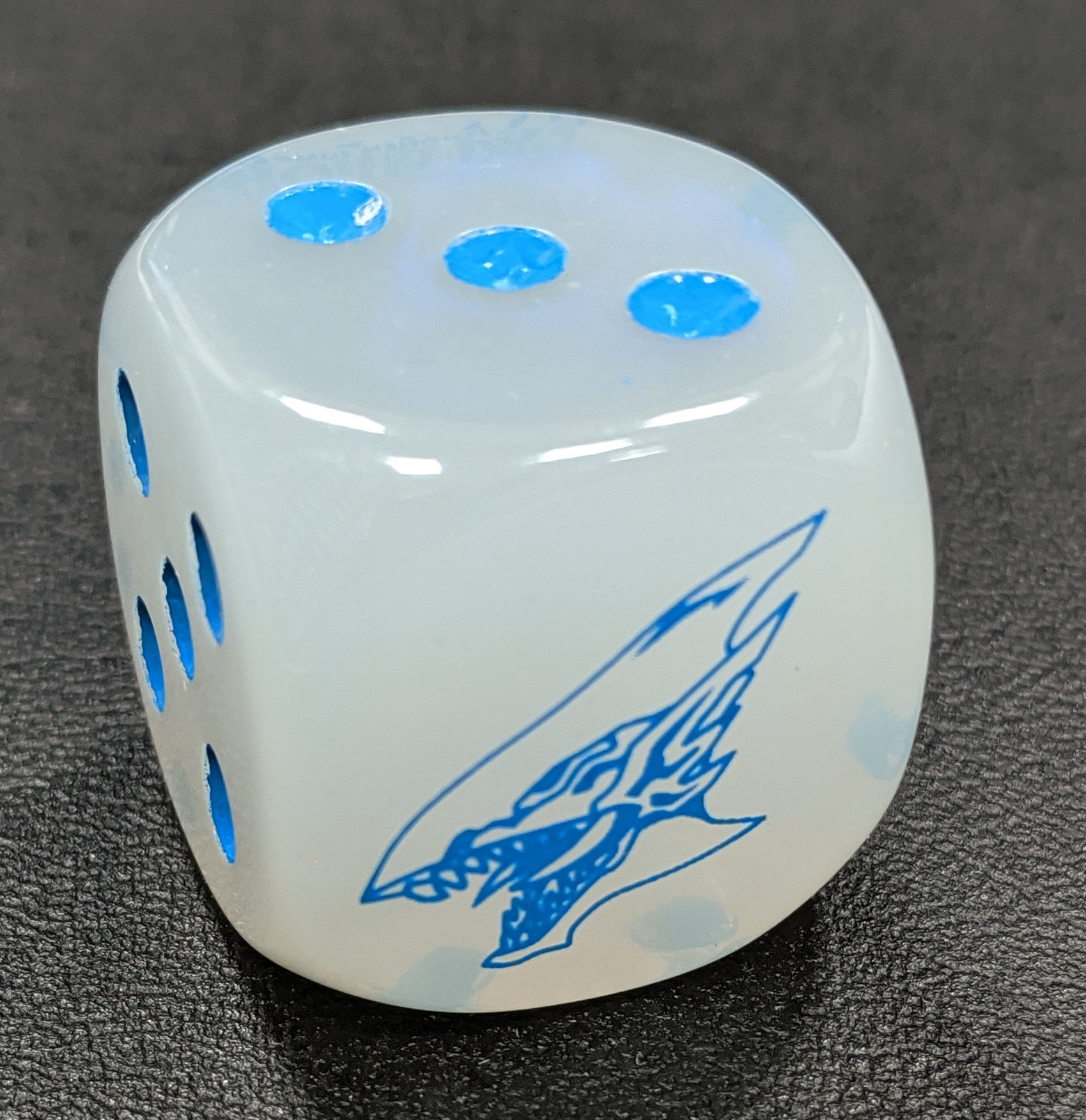 [4] YuGiOh! - Dado D6 LDS2 White Blue-Eyes ALternative Dragom