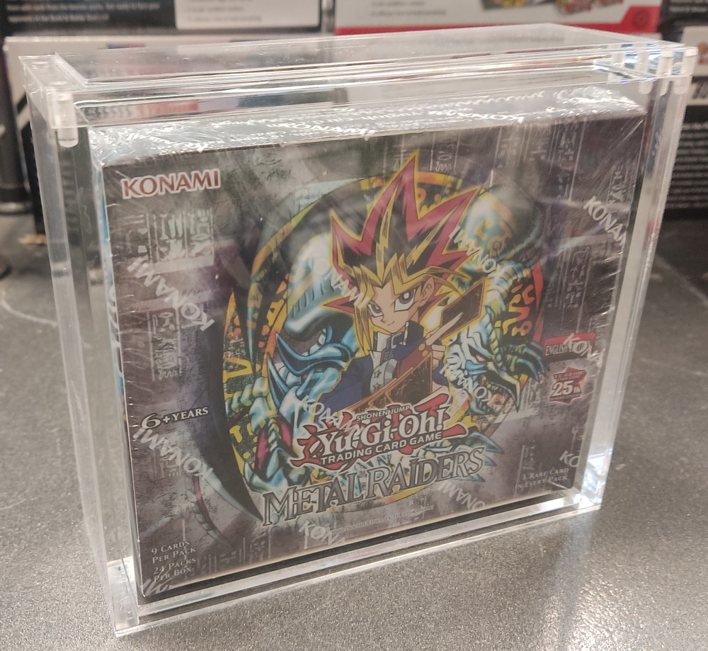 Metal Raiders ENG 25th Anniversary - Box 24 bustine + Case in plexyglass Cards Collection