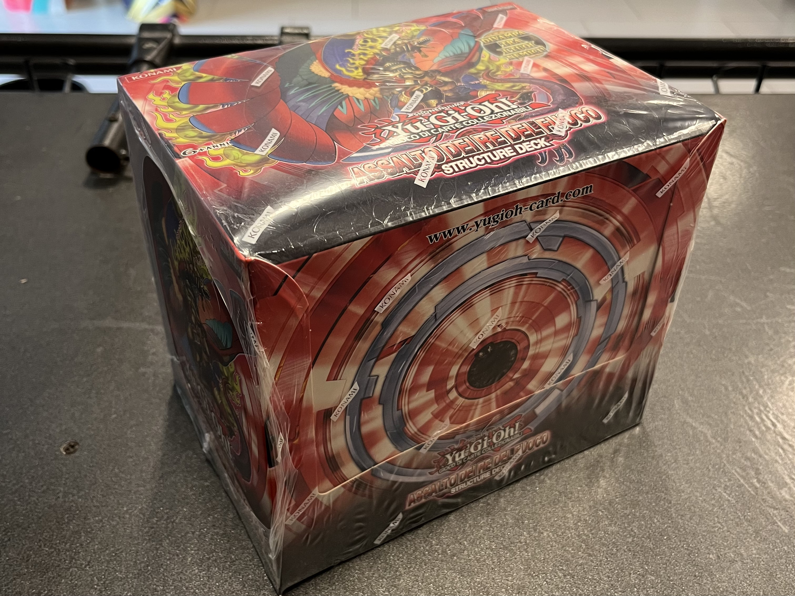 ITA - [NR.24] Box 8 Structure Deck: Assalto dei Re del Fuoco 1a Edizione