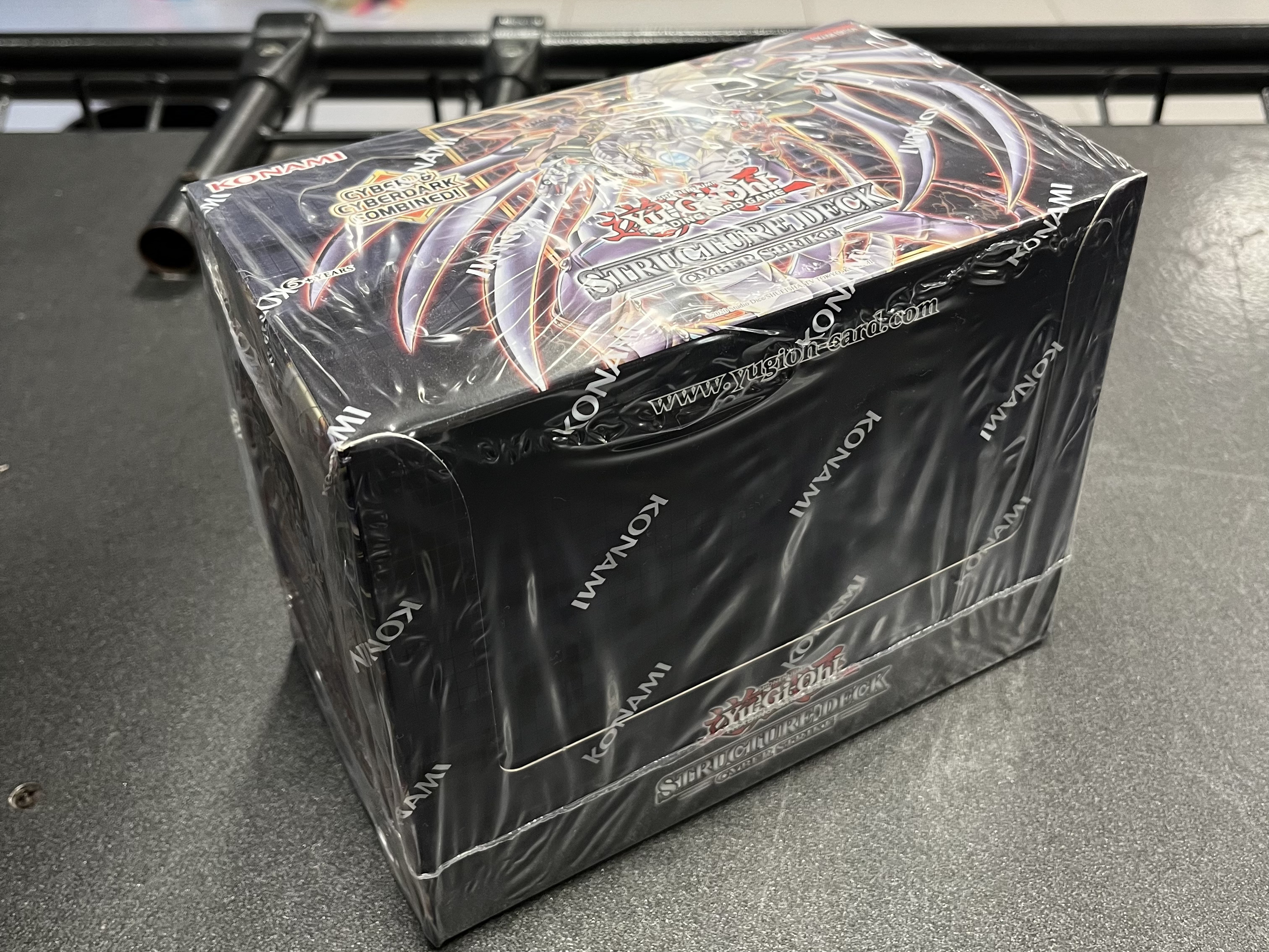 ENG - [NR.54] Box 8 Structure Deck: Cyber Strike